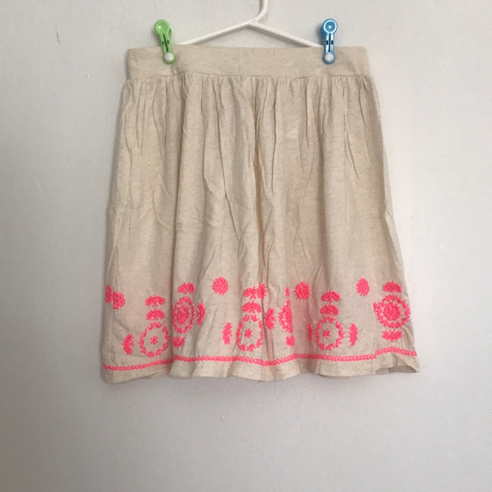 Girl’s H&M CreamWhite Skirt Pink Embroidery 10-12Y